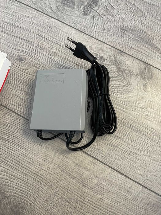 Camera de supraveghere tripla WI-Fi/10x/panou solar 4G SIGILATA/NOUA
