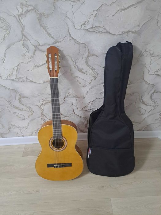 Гитара 6-ти струнная