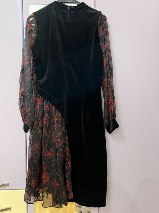 Женское платье