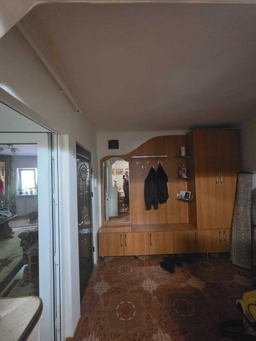 Apartament cu 3 camere