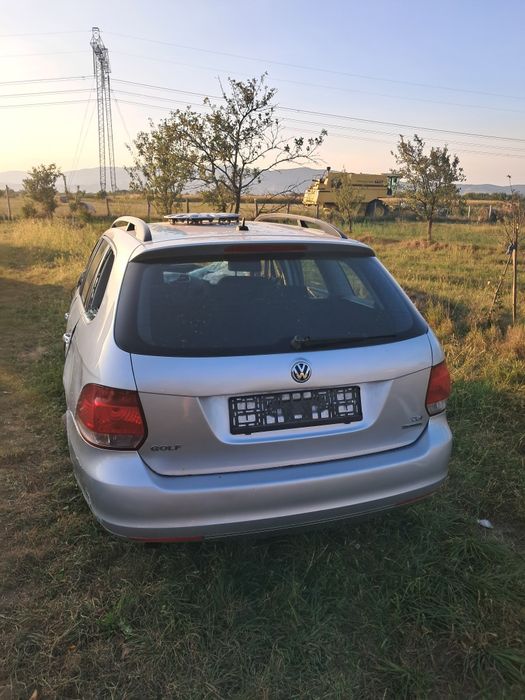 Dezmembrez golf 6 1.6 2012