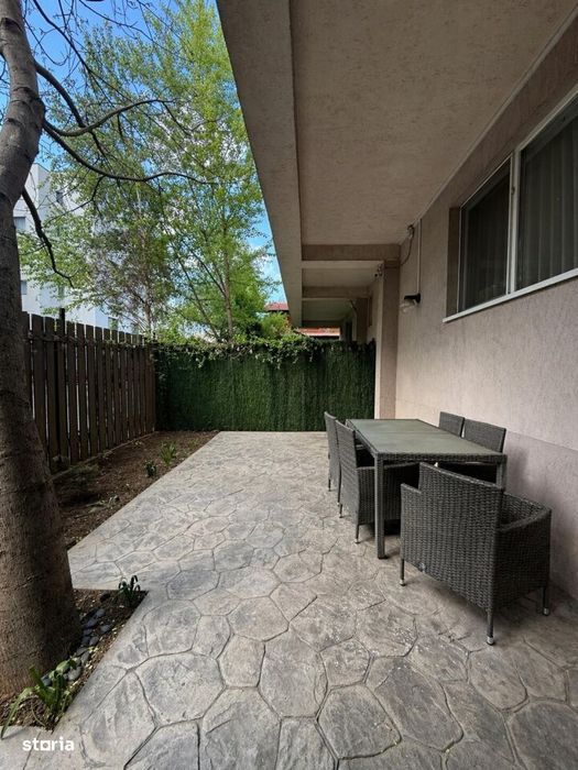 2 Camere 136 mp Mobilat Utilat Curte Loc Parcare