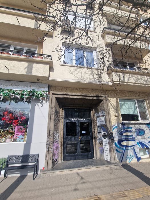 Складово пощемение под наем център