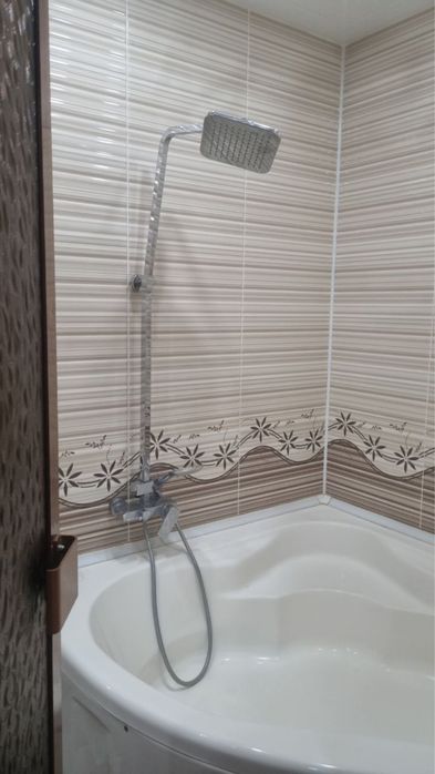 Сдается 3 х комнатная квартира на 3 этаже Хамкор банк 350$