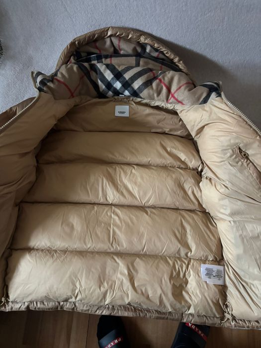 Geaca Burberry , calitatea premium , pe stoc , noua , XL