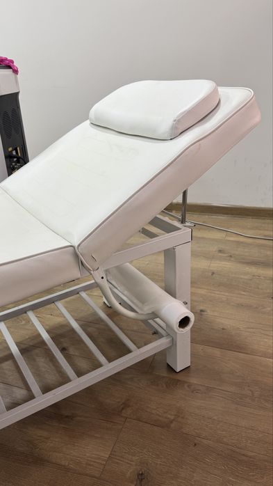 Кушетка косметологическая