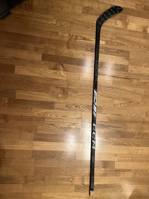 Продаю клюшки CCM, Bauer, true
