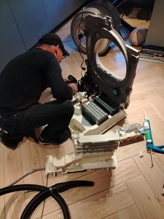 Reparăm mașini de spălat rufe/vase/uscătoare electrice