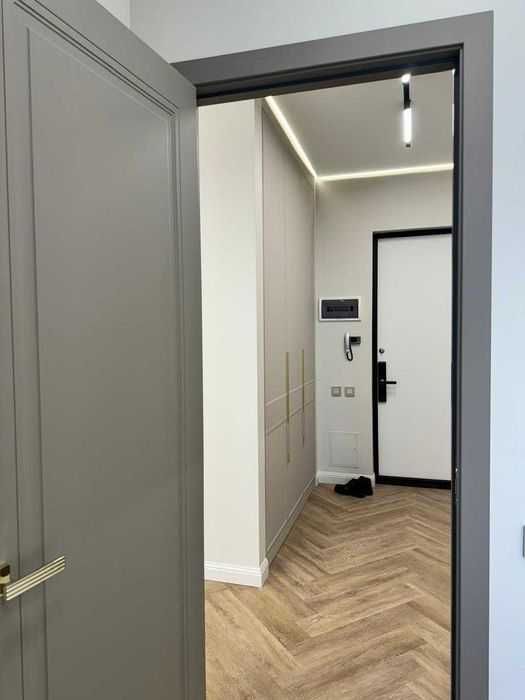 Сдается 2 комнатная квартира на Ц1