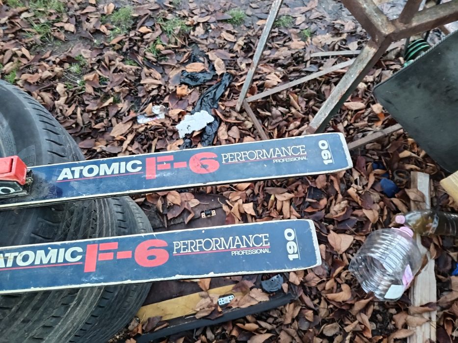 Ски Atomic F6 ретро