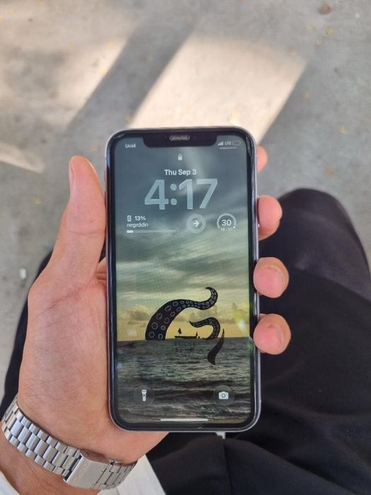 iphone 11 91% 128