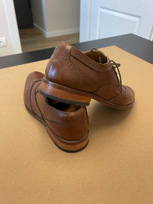 Vand pantofi eleganti Alexandru Pop