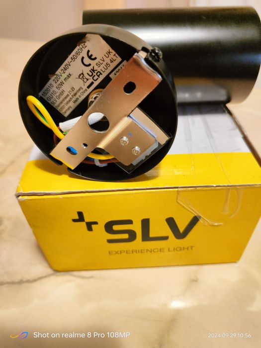 Aplica de perete cu bec,led,nou.