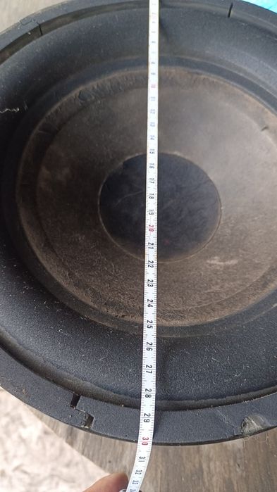 Сабвуфер  продам отличный