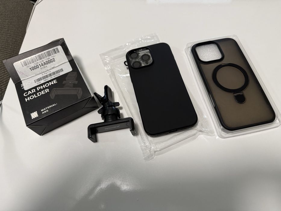 Два кейса за Iphone 16 pro max + холдър за кола