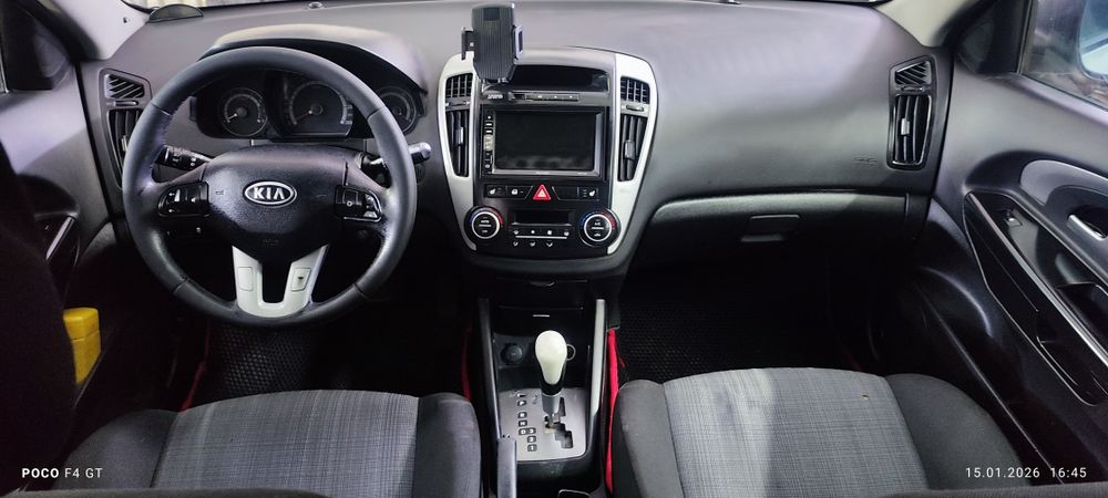 Продам KIA CEE'D 1,6л АКПП 2010г.