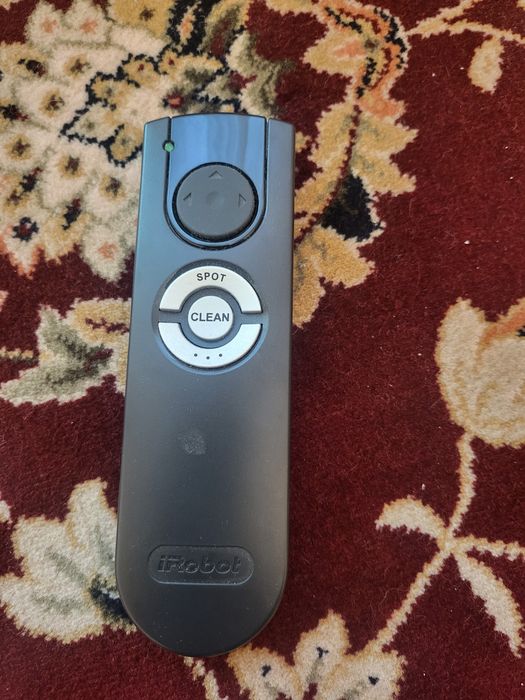 Vand robot aspirat iRobot Roomba