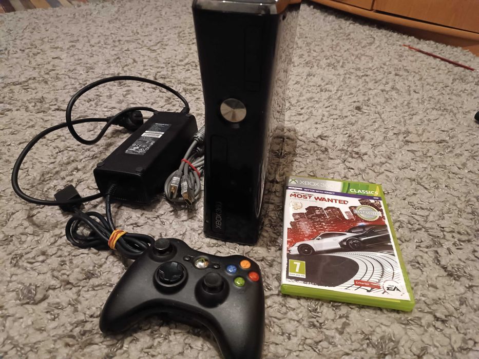 XBOX360 consola XBOX 360 slim + 1 joc Need for Speed Most Wanted