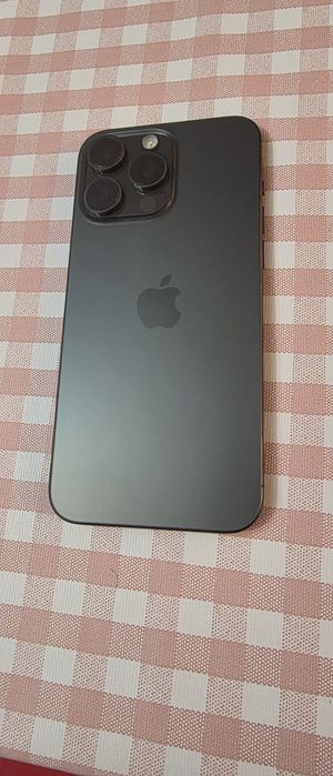 IPhone 15 pro max  - 1TB