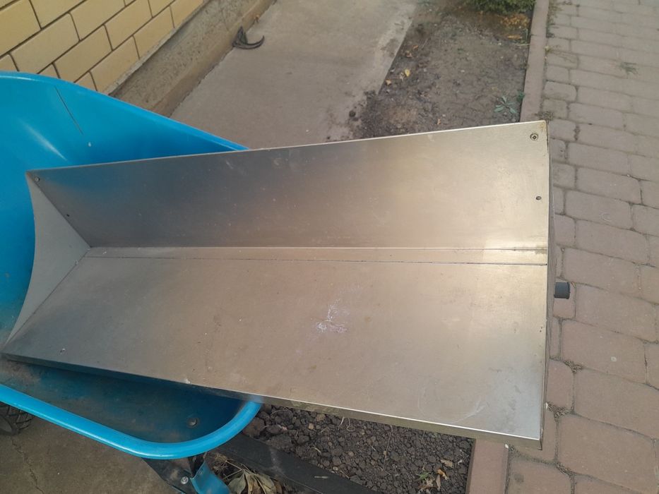 Продам полка кухонная