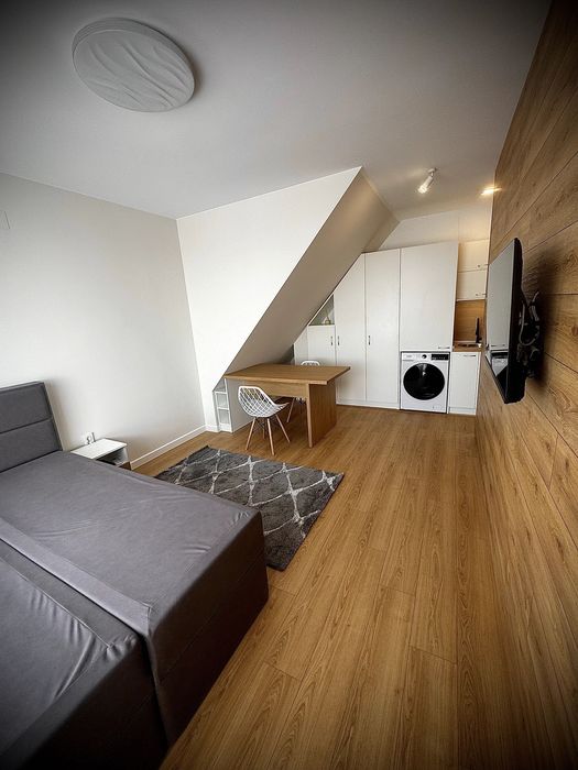 Дава се под наем Едностаен апартамент в Плевен, Широк център - 30 кв.м за 280.5 € - Снимка #3