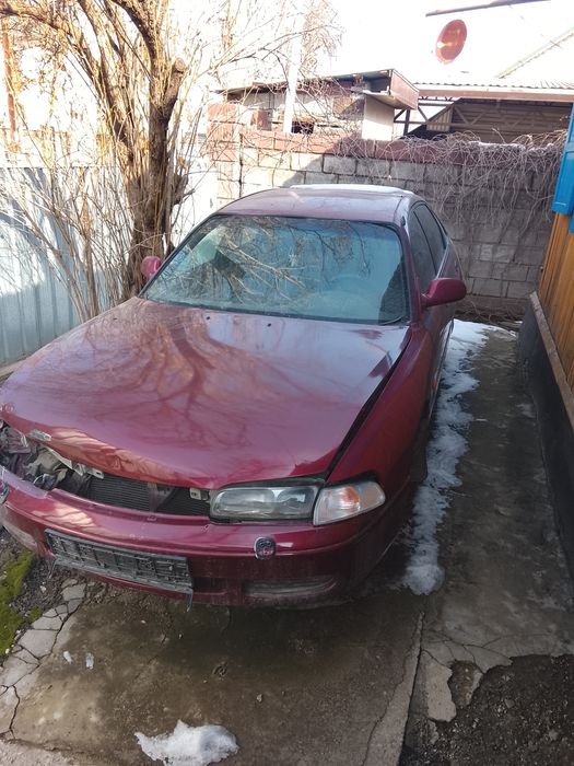 Запчасти на Мазда 623