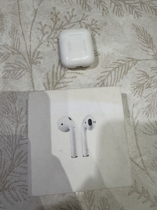 Наушники Airpods 1 б/у