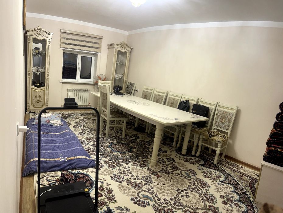 4 xonali kvartira sotiladi / Продается 4 комнатная квартира