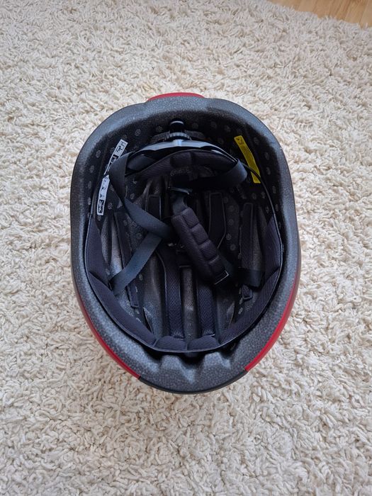 Casca Ciclism MET Manta  Nou