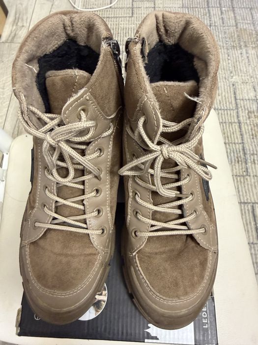 Продам полуботинки и кроссовки(турция)