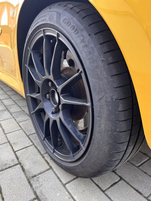 Jante Renault OZ ultraleggera r17 5x108