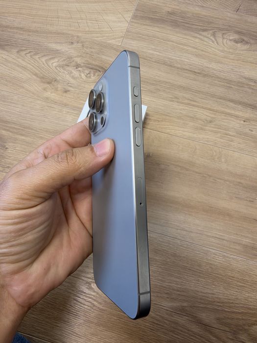 iPhone 15 Pro Max 256 GB Natural Titanium