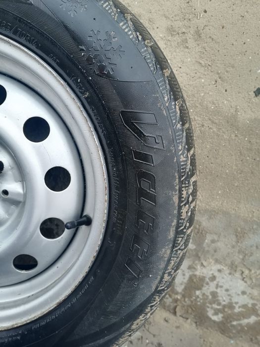 Зимний покрышка