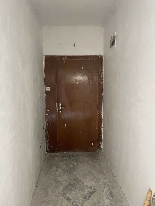 Продава се Четиристаен апартамент в Попово - 104 кв.м за 1010 €/кв.м - Снимка #19