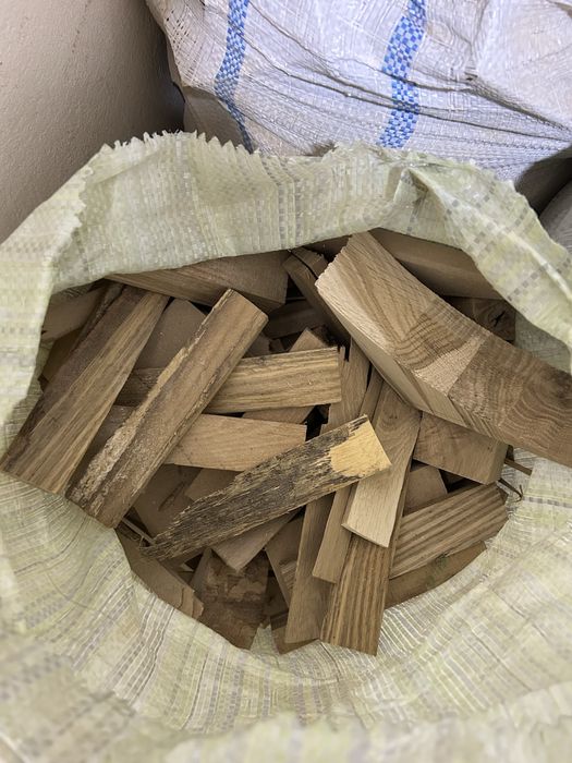 Дрова (дуб, ясень)