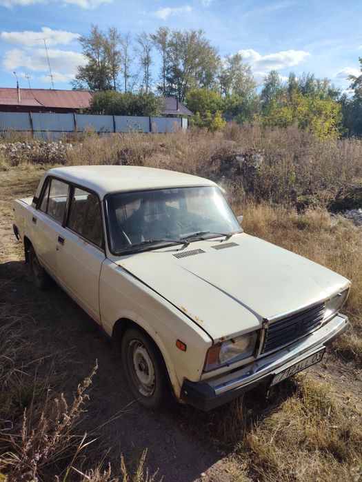 Продам ваз 2107 год 2000