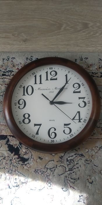 Часы настенные Михаил Москвин