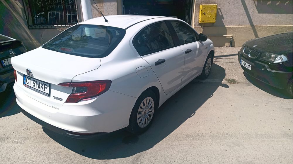 Vand Fiat Tipo cumparat de nou