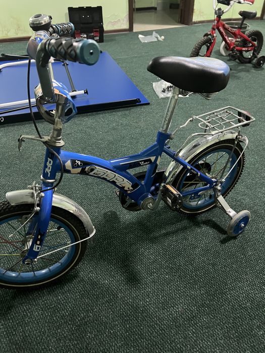 Синий велосипед