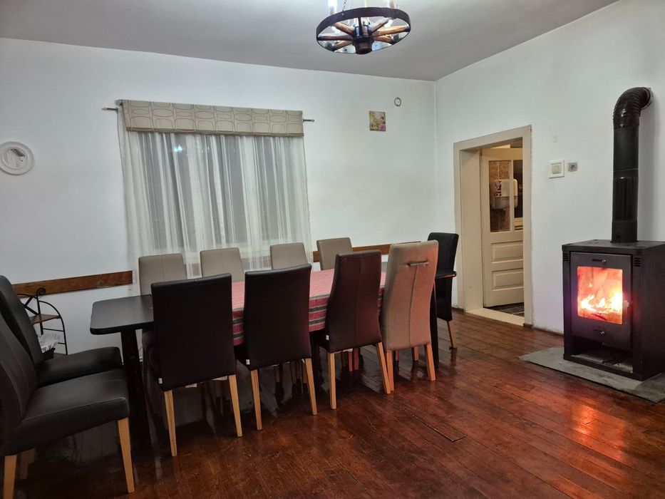 Închiriez Cabana La Tufe Belis,