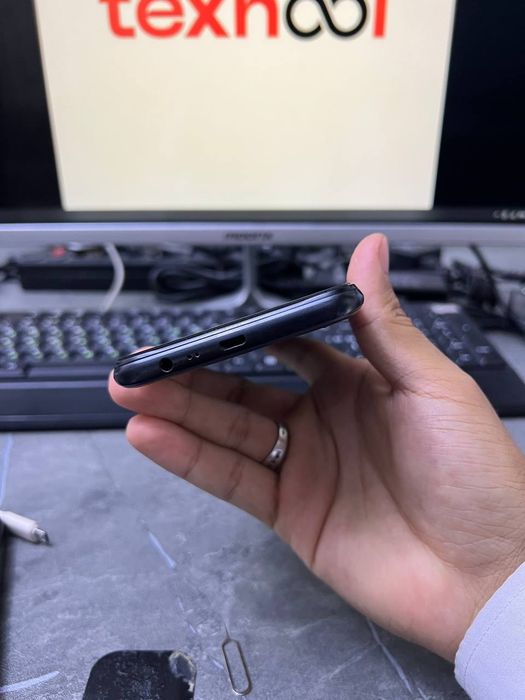Realme c21y sotiladi