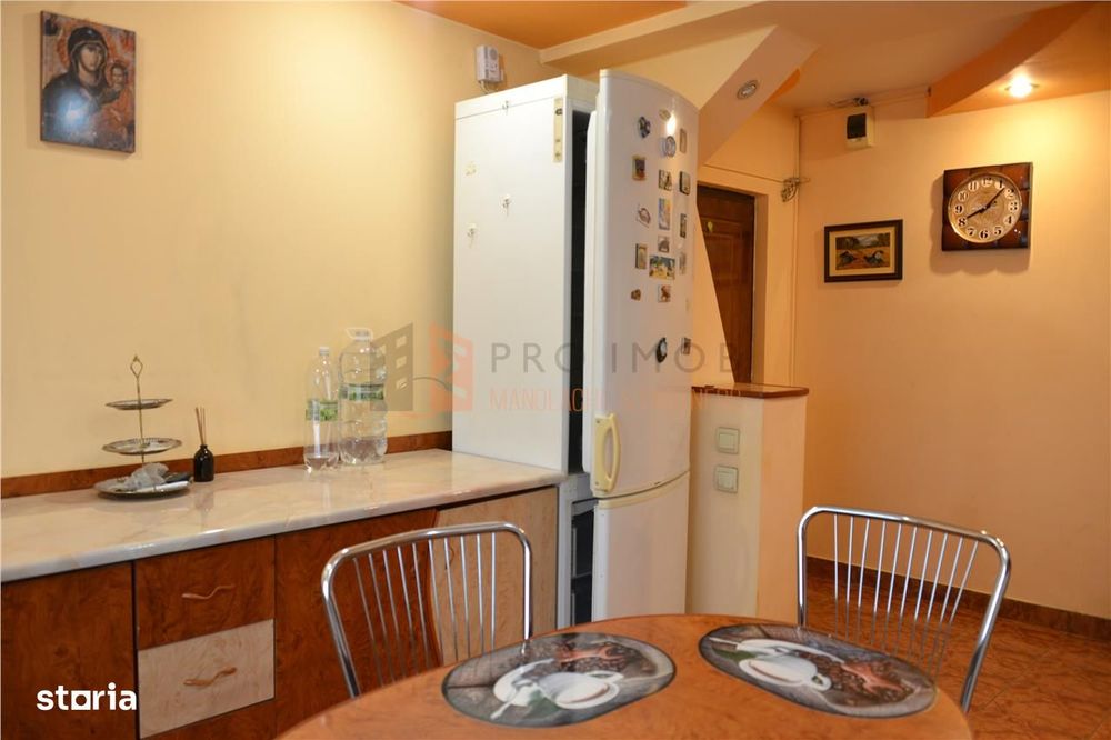 Apartament 3 camere cf 1 decomandat zona 1 Decembrie 1918