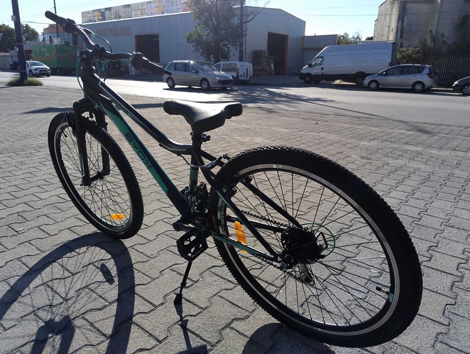 X Велосипед 26" AVENUE черен
