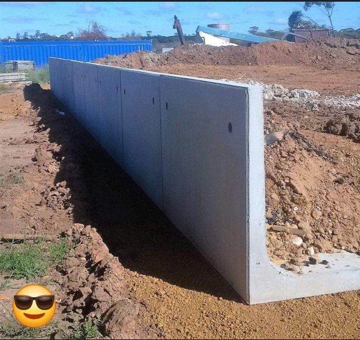 Изграждане на подпорни стени.