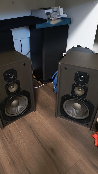Vand boxe onkyo sc 260 Oradea • OLX.ro