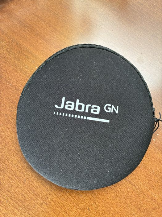 10 lei husa gadget neagra 12 cm rotunda