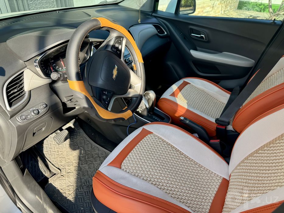 Chevrolet Tracker Premier Avtomat