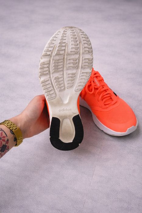 Дамски маратонки Adidas 42 номер- ярък неонов цвят