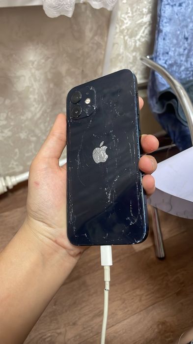 iPhone 12 базовый