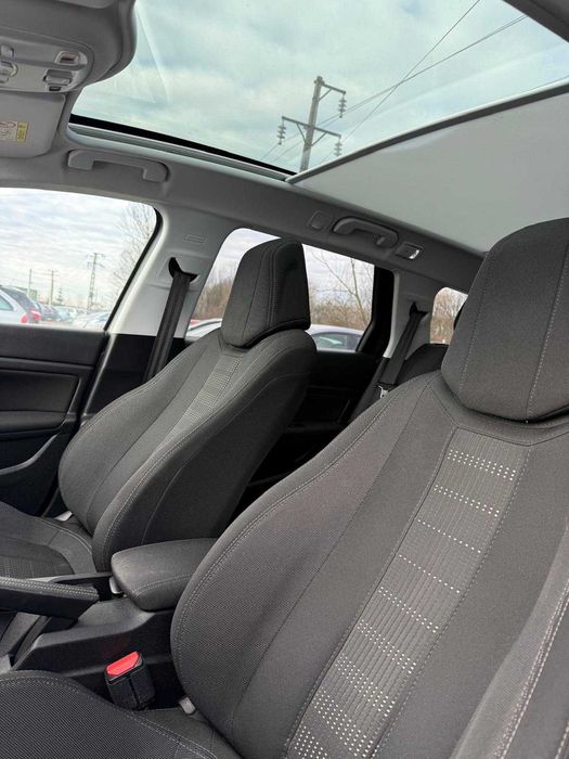 Peugeot 308 2015 - 1.6 diesel - 4990e